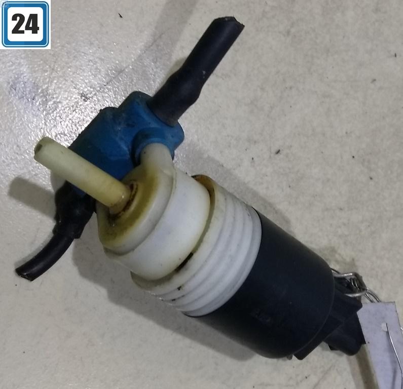 стеклоомыватель пассат б5. мотор омывателя passat b5. бачок омывателя фольксваген пассат б6. стеклоомыватель пассат б5. бачок омывайки пассат б6.