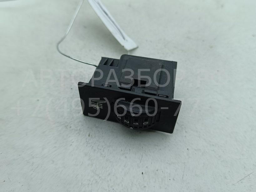 Кнопка обогрева сидений