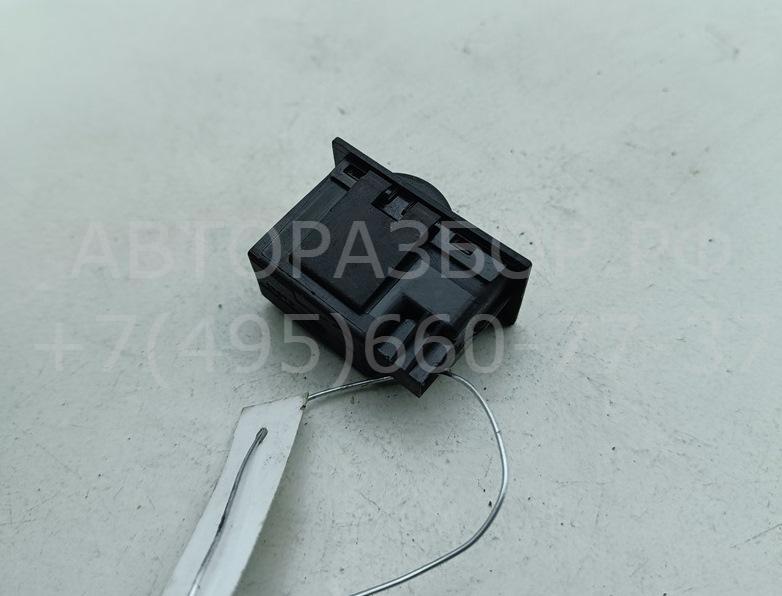 Кнопка обогрева сидений