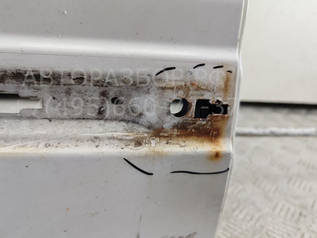 Дверь задняя правая