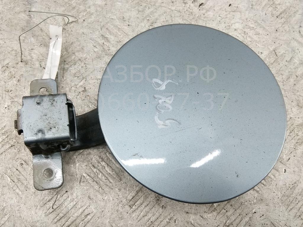 Лючок бензобака