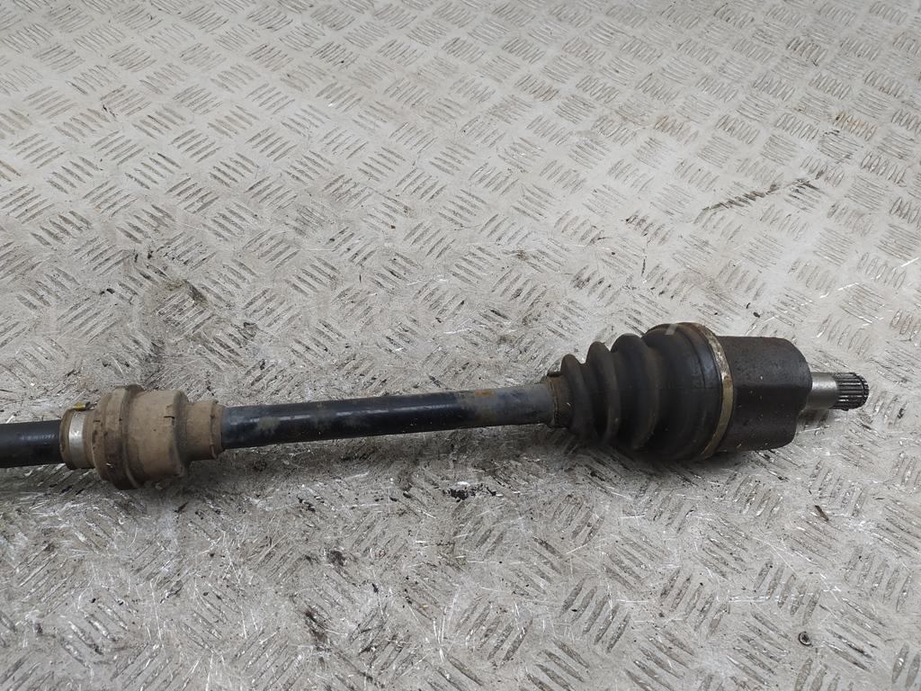 Полуось передняя правая