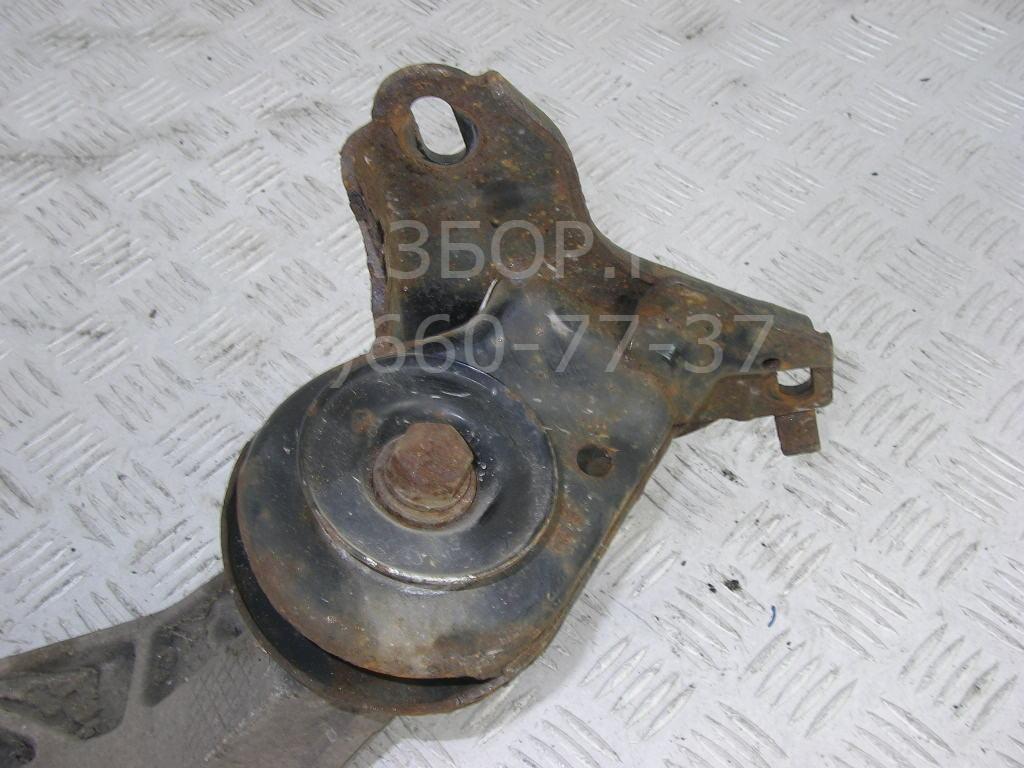 Рычаг задний правый