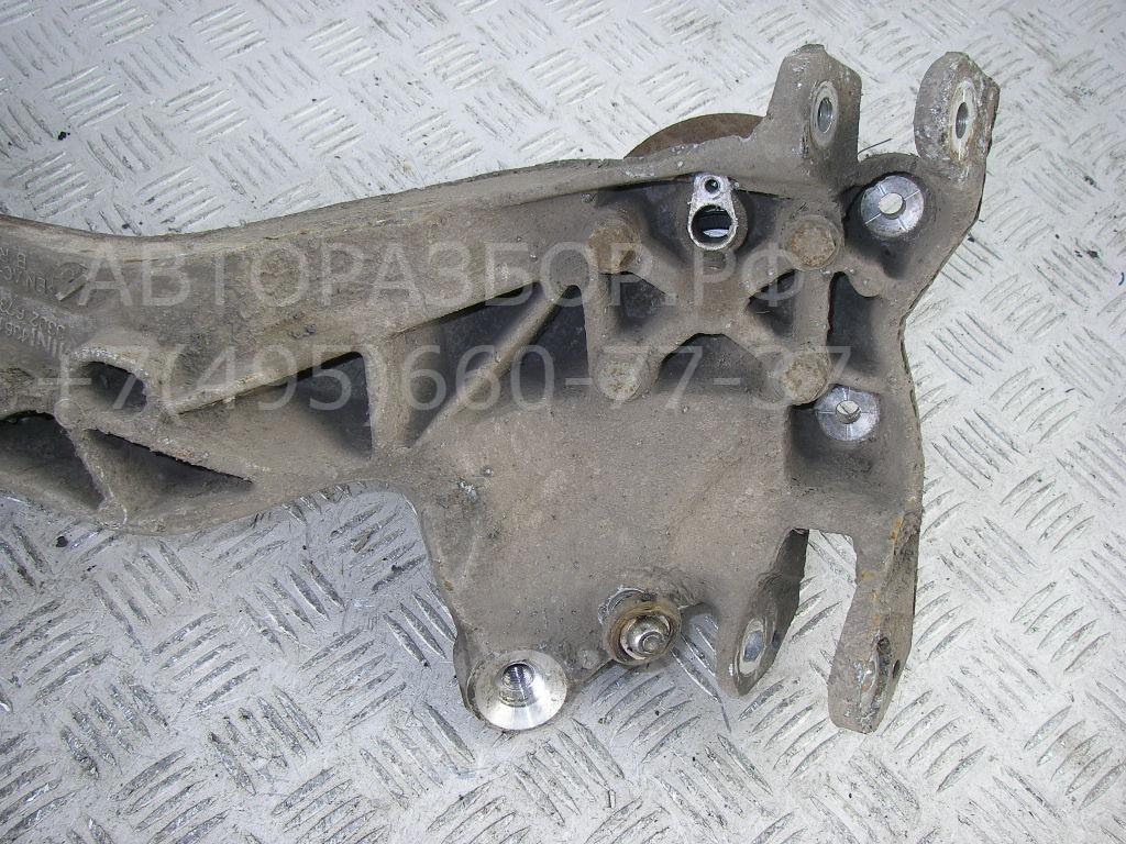 Рычаг задний правый