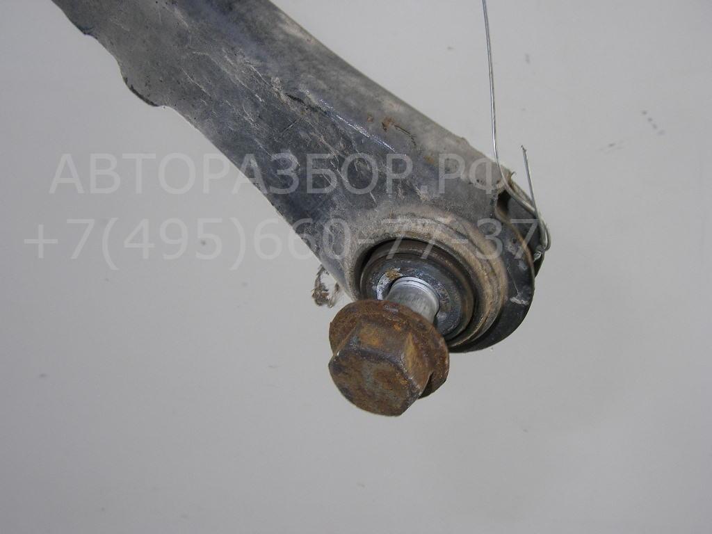 Рычаг задний правый