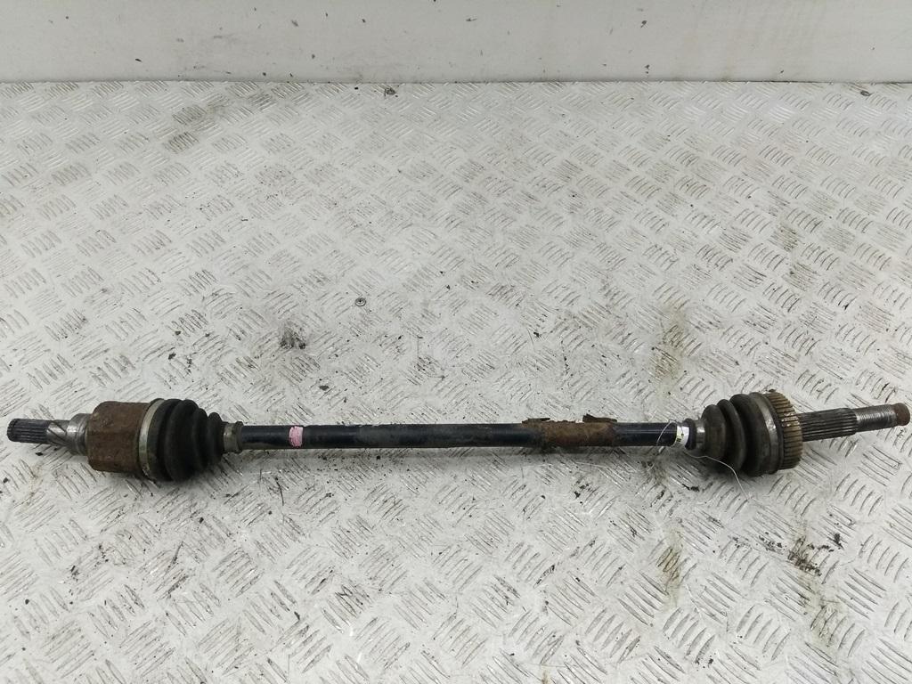 Полуось задняя