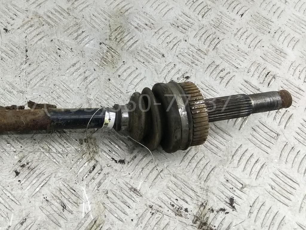 Полуось задняя