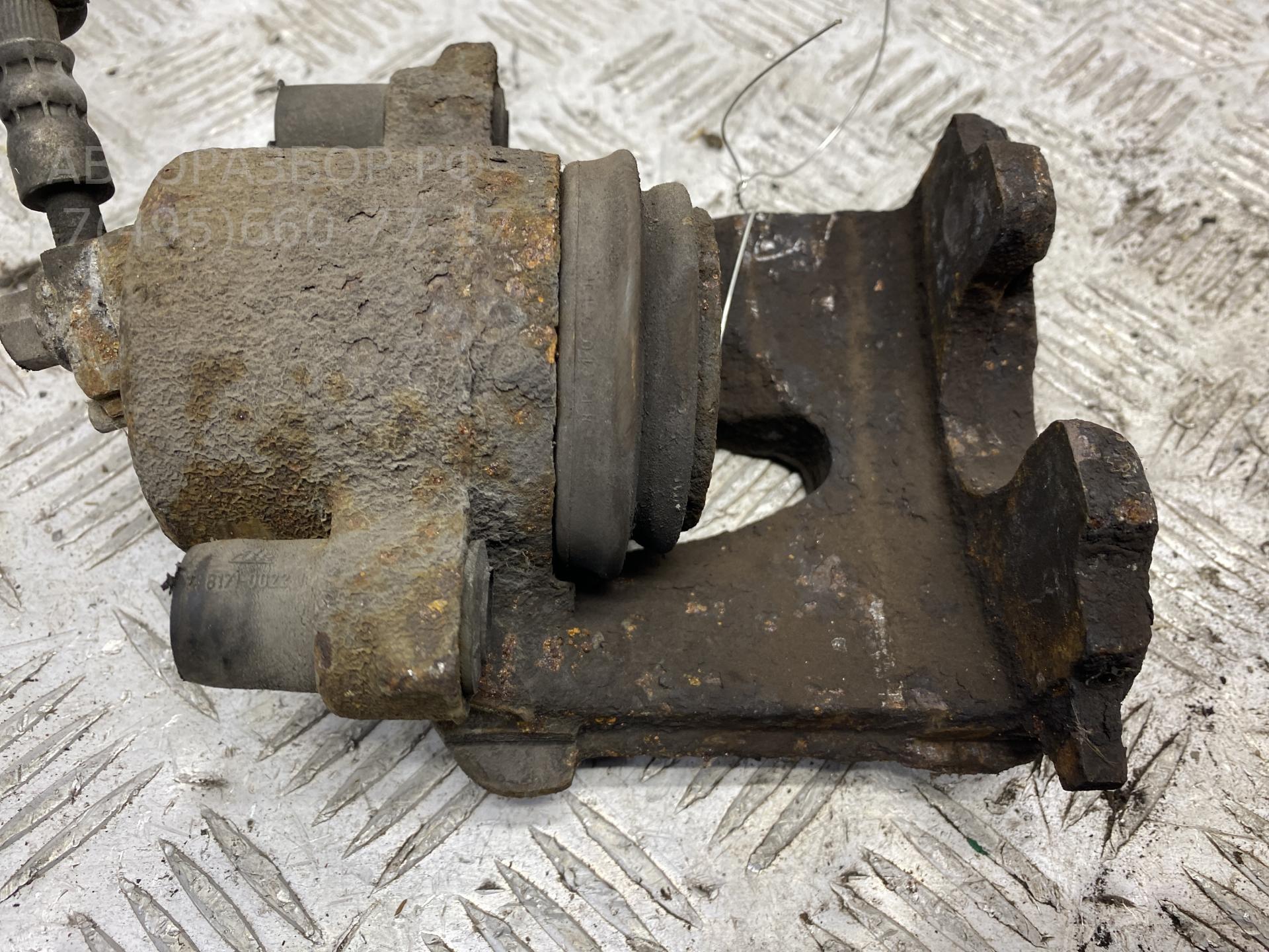 Суппорт передний правый