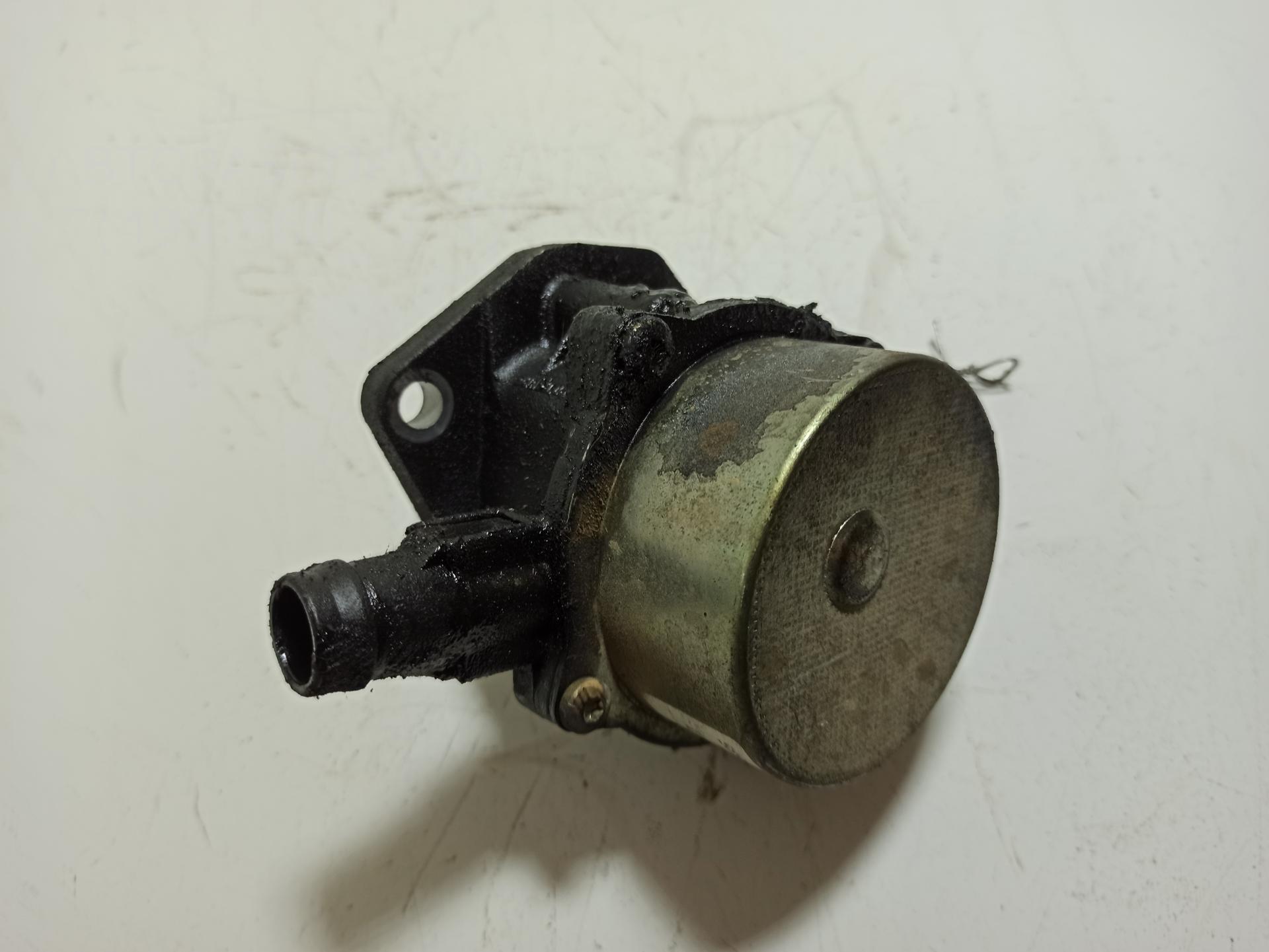 Насос вакуумный