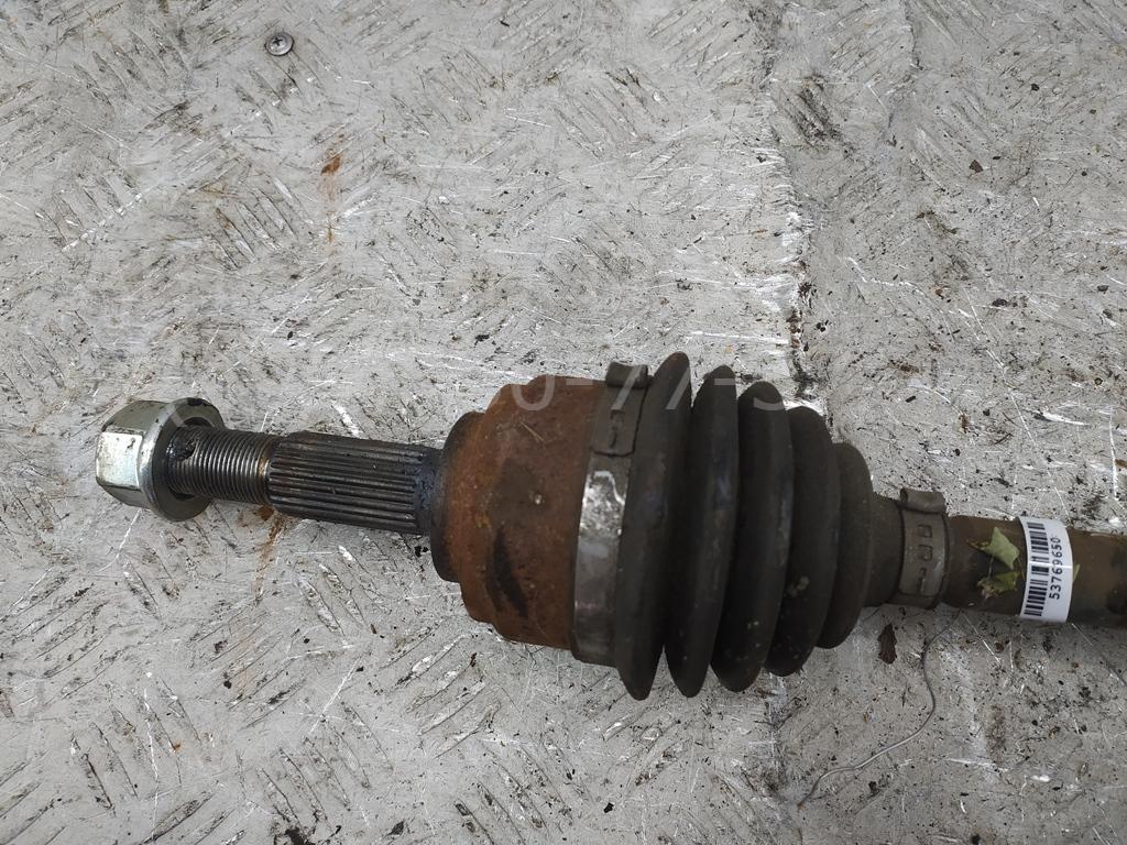Полуось передняя правая