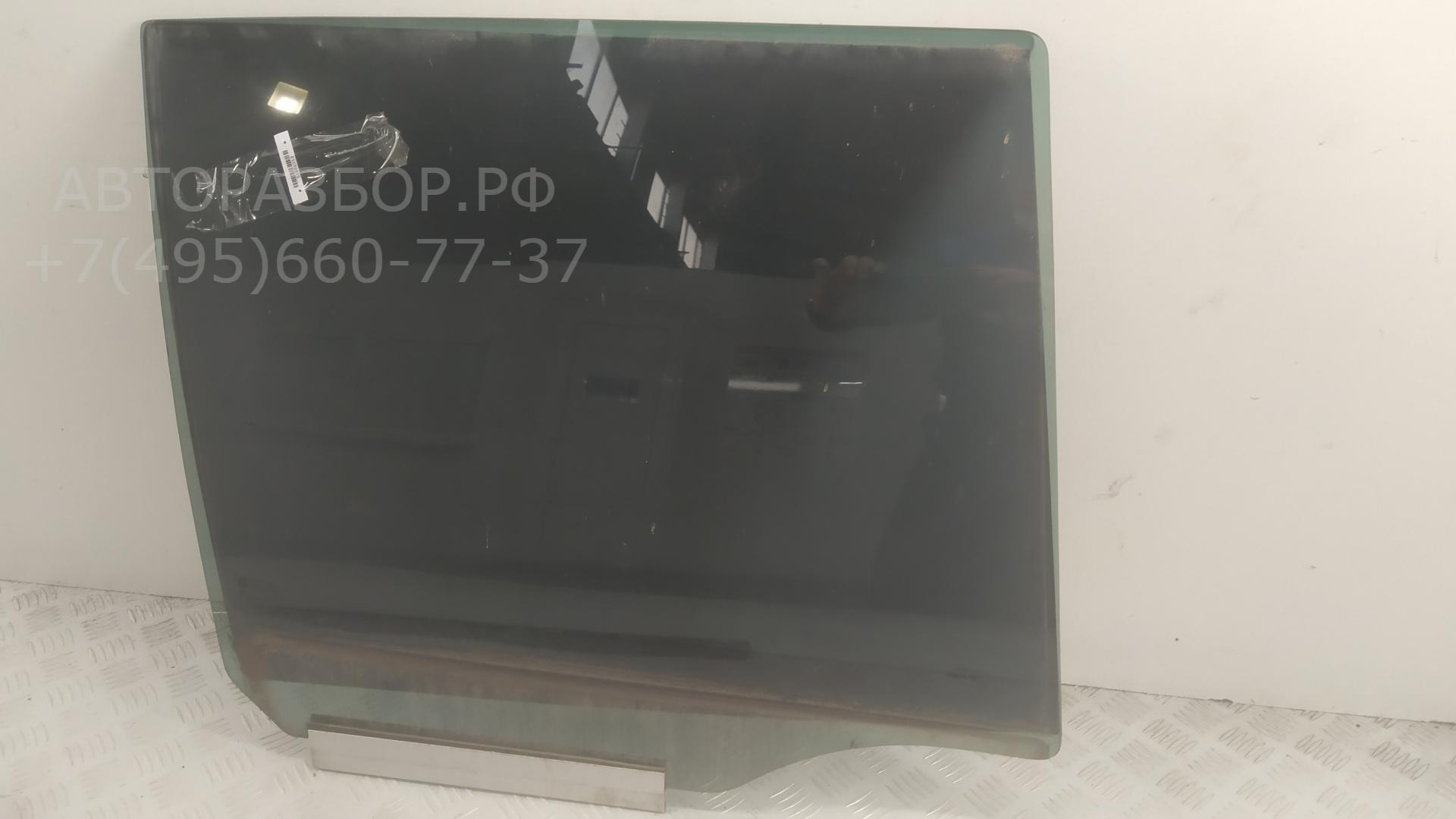 Стекло двери задней правой