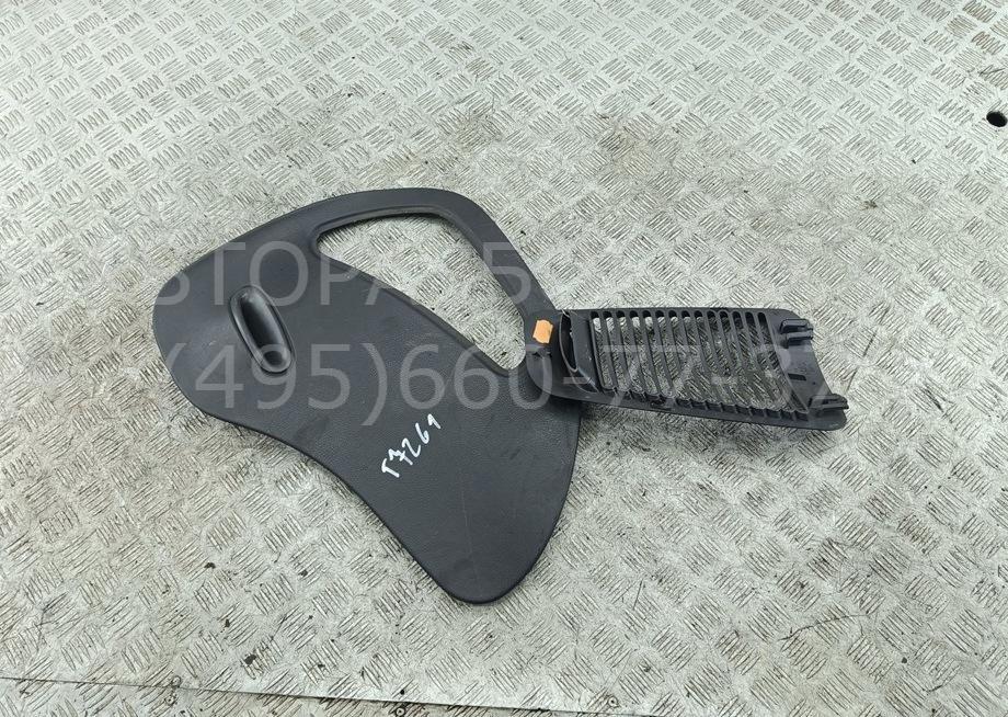 Обшивка багажника