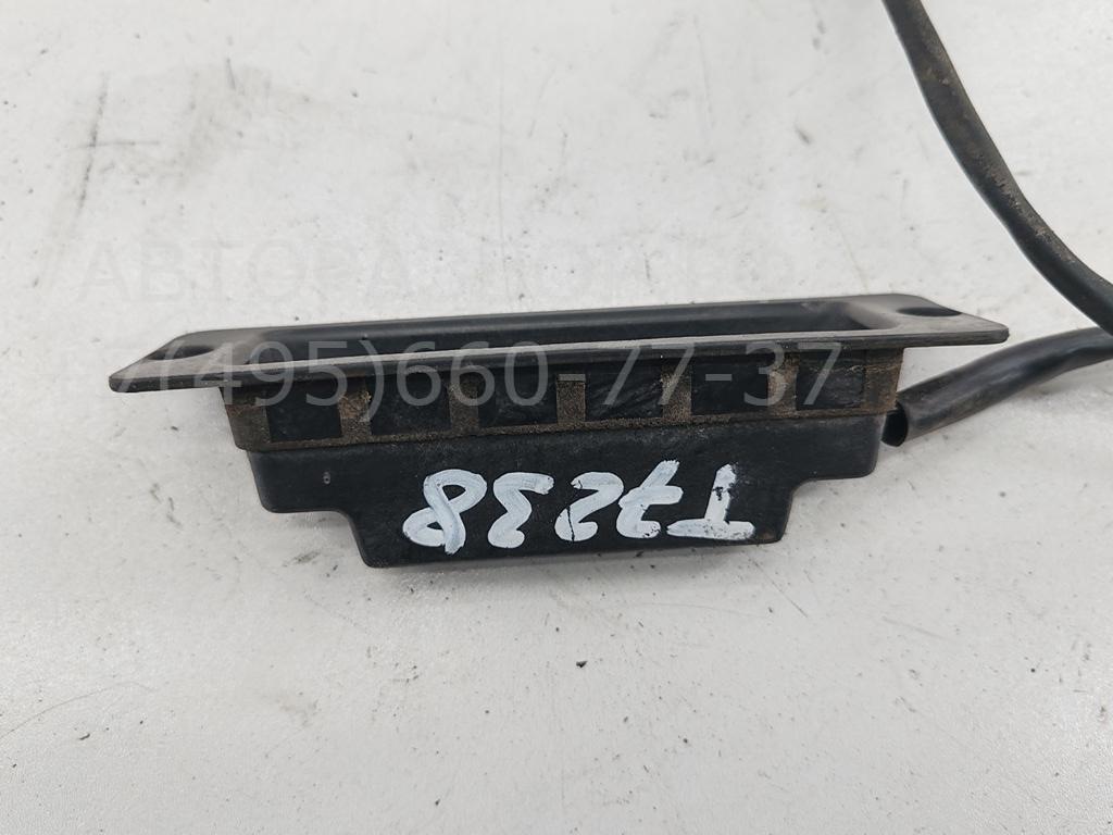 Ручка двери багажника наружная