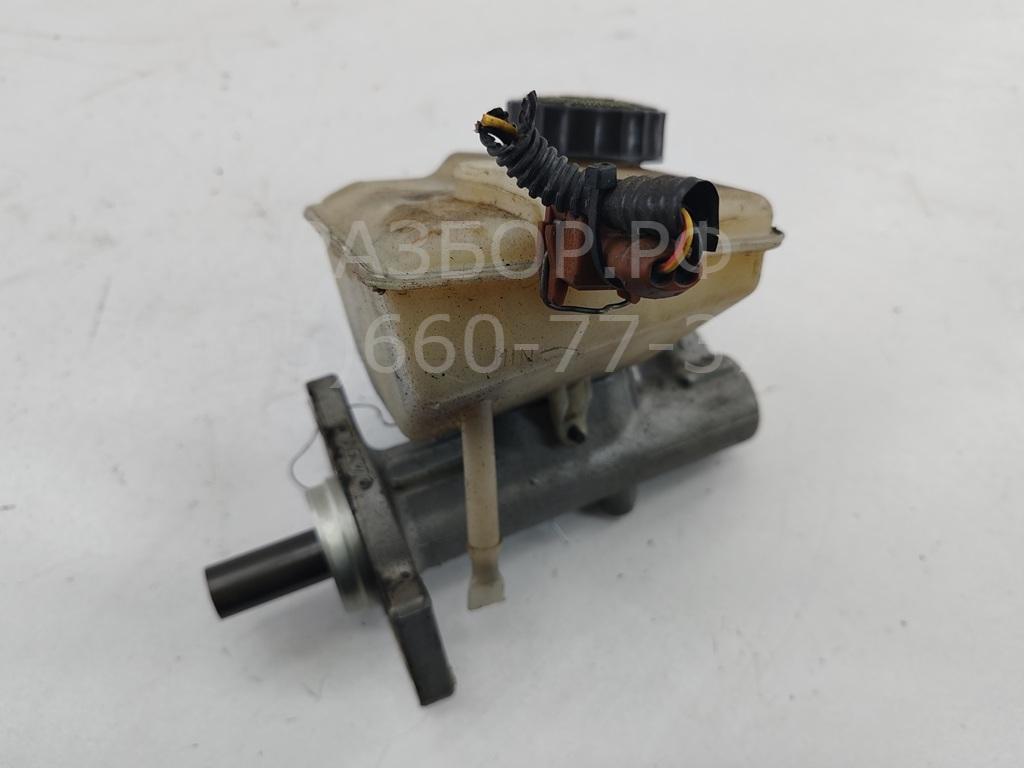 Цилиндр тормозной главный