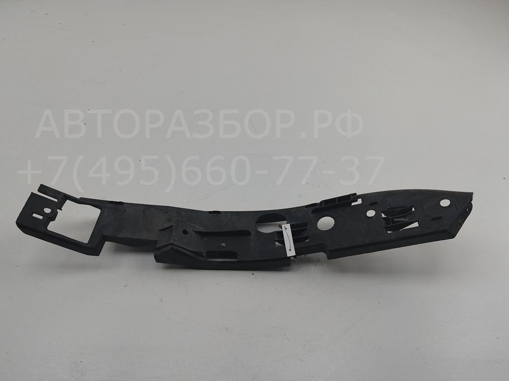 Кронштейн переднего бампера правый