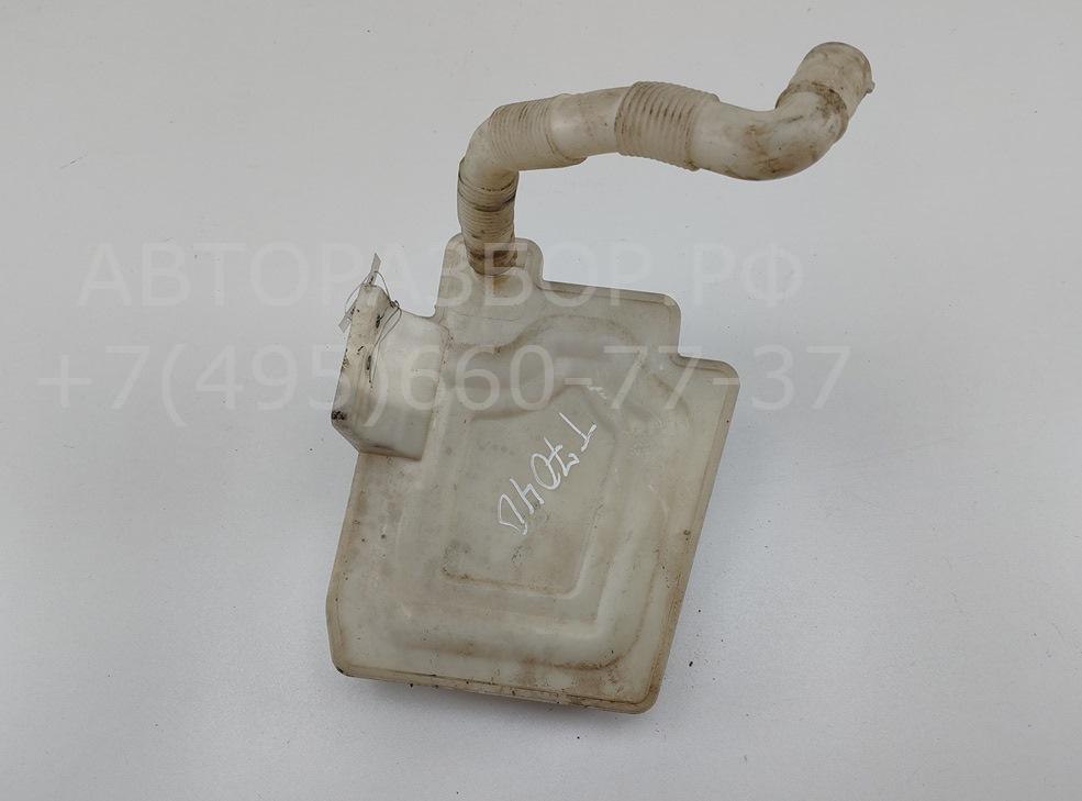 Бачок омывателя лобового стекла