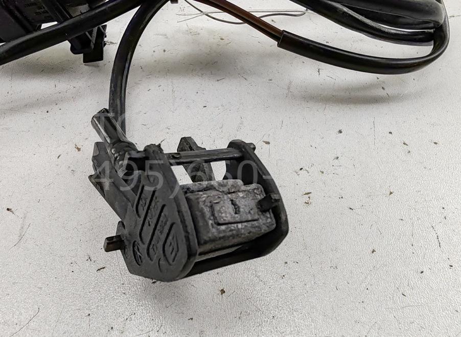 Форсунка омывателя лобового стекла