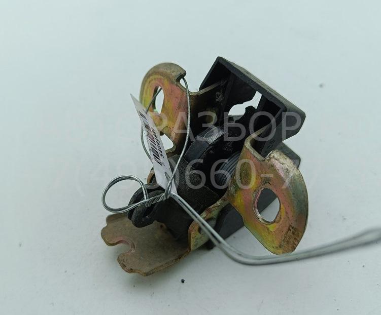 Замок двери задней правой