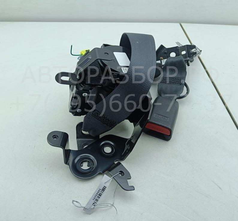 Ремень безопасности