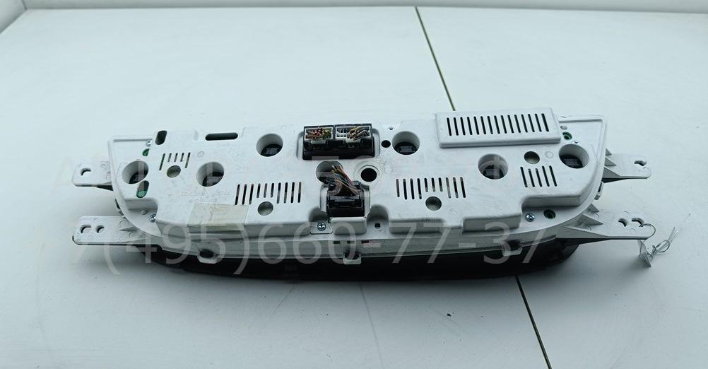 Панель приборов