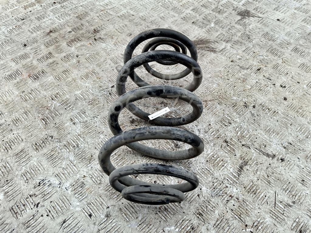 Пружина задняя