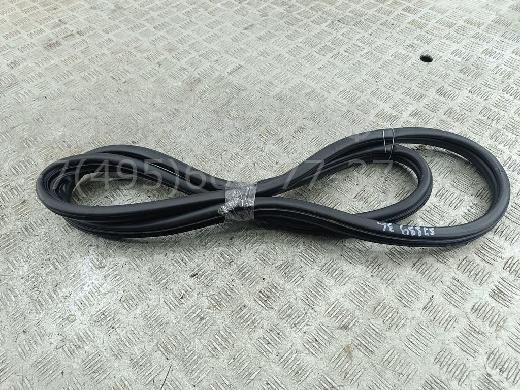 Уплотнитель двери