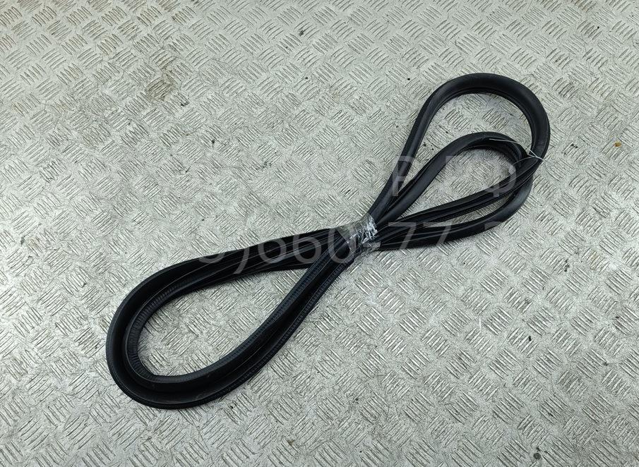 Уплотнитель двери