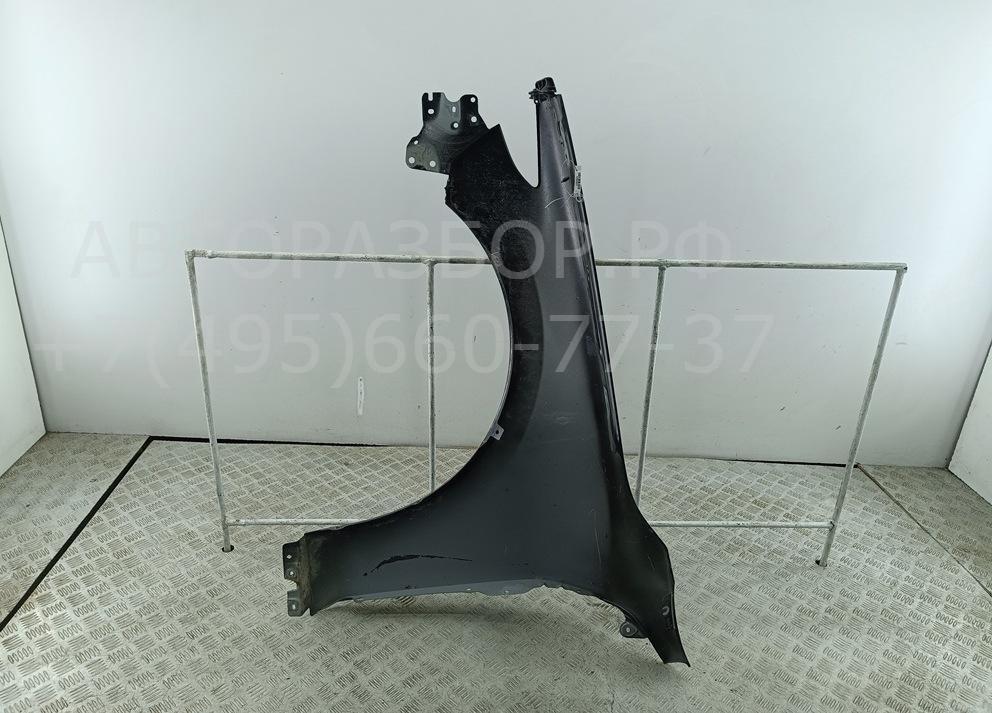 Крыло переднее правое