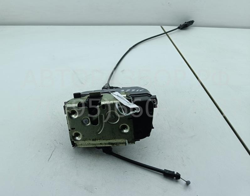 Замок двери задней правой