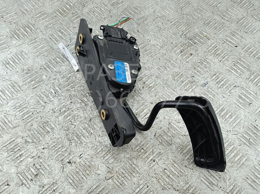 Педаль газа