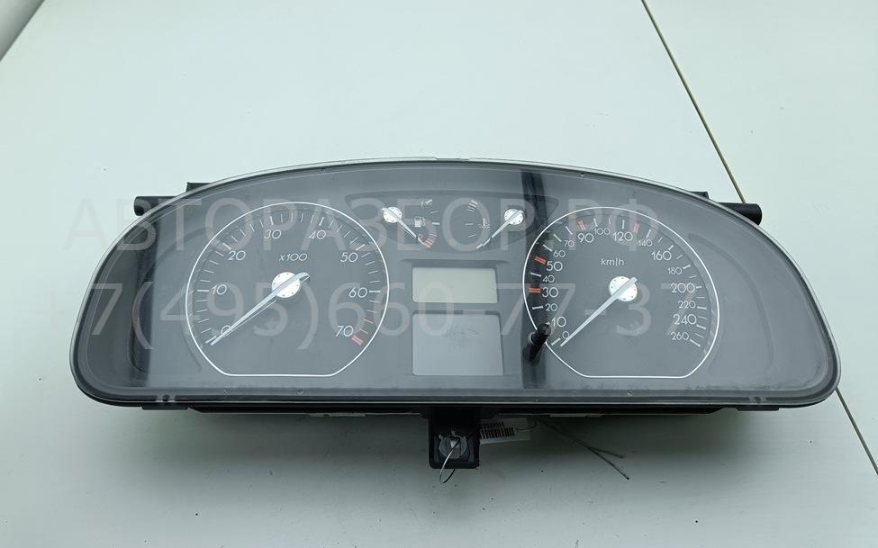 Панель приборов