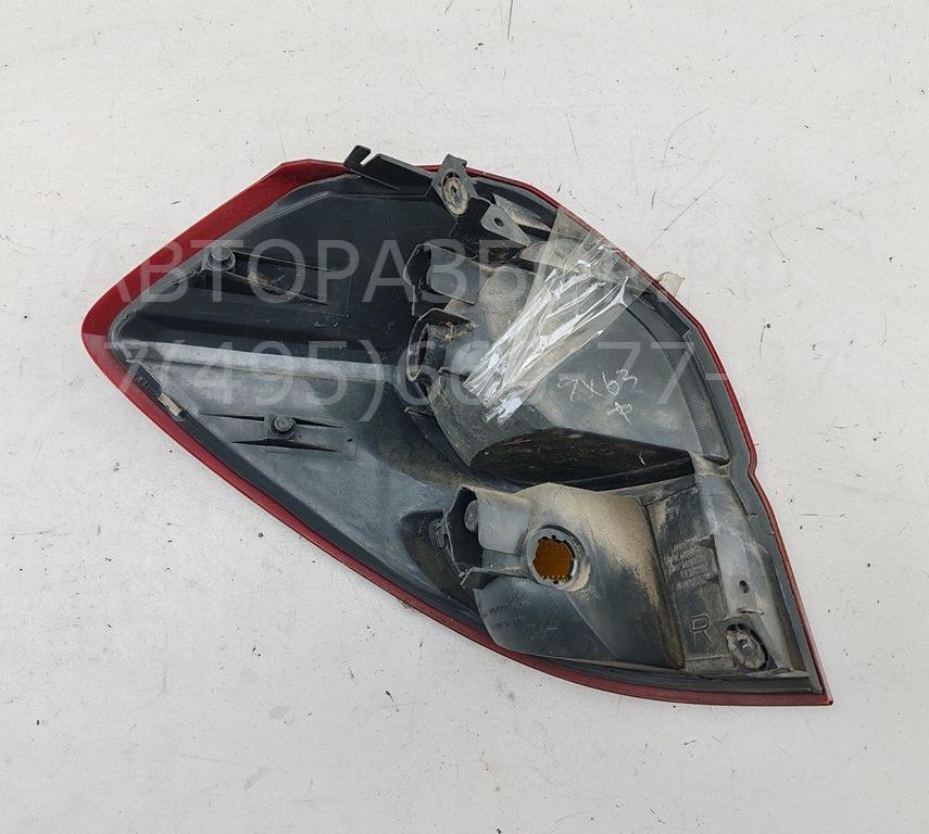 Фонарь задний правый
