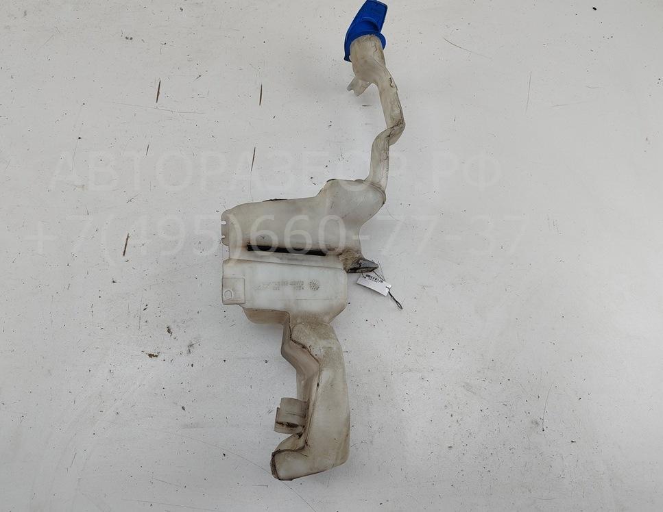 Бачок омывателя лобового стекла