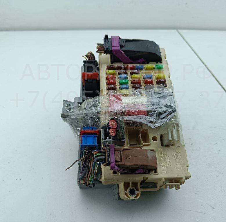 Блок предохранителей