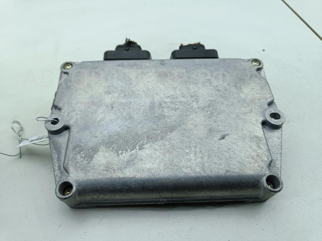 Блок управления двигателем