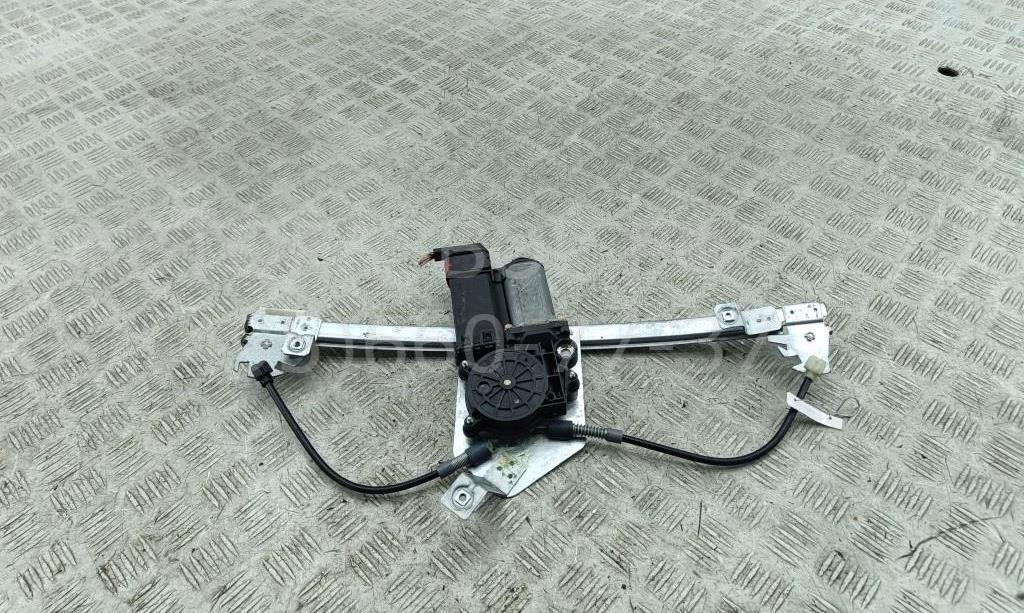 Стеклоподъемник электр. передний левый