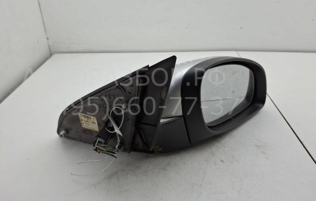 Зеркало правое электрическое