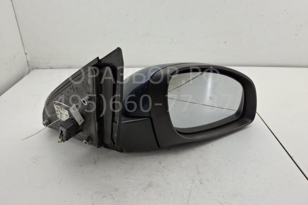 Зеркало правое электрическое