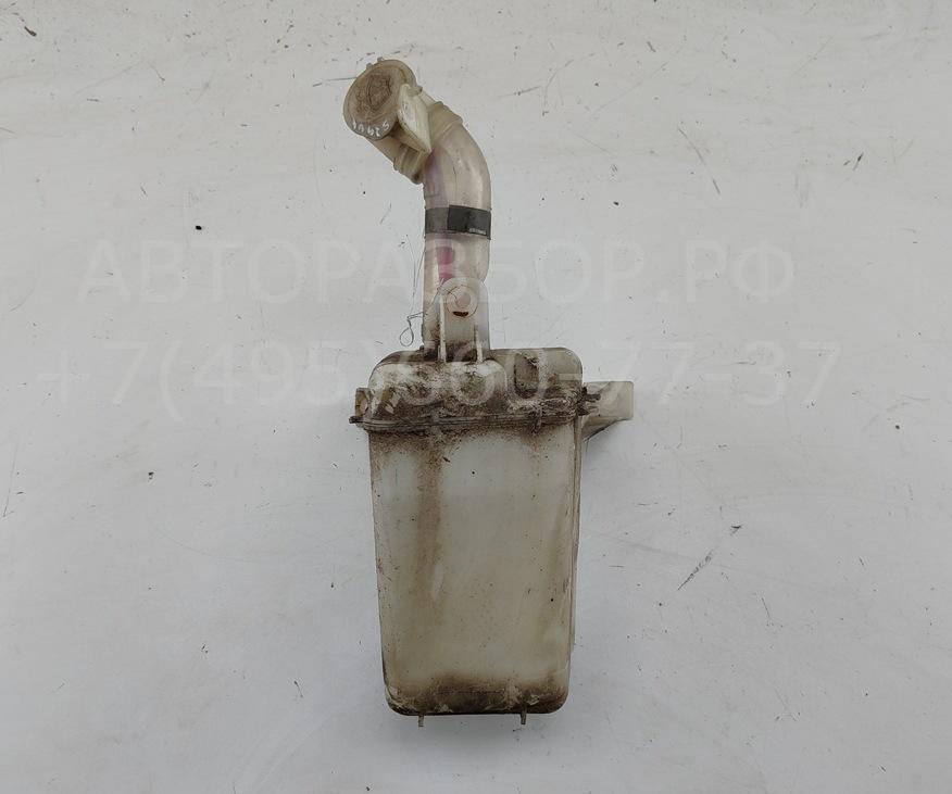 Бачок омывателя лобового стекла