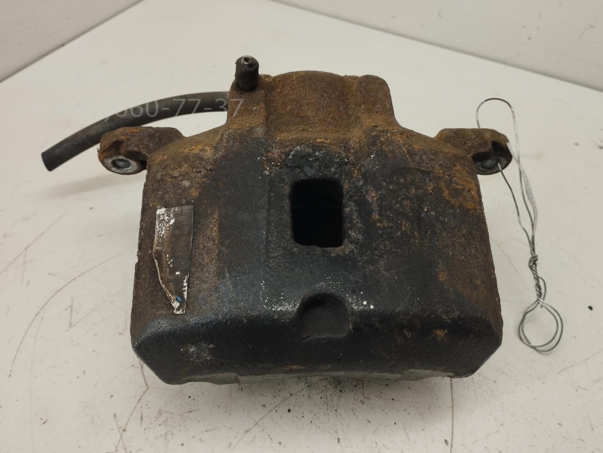 Суппорт передний правый