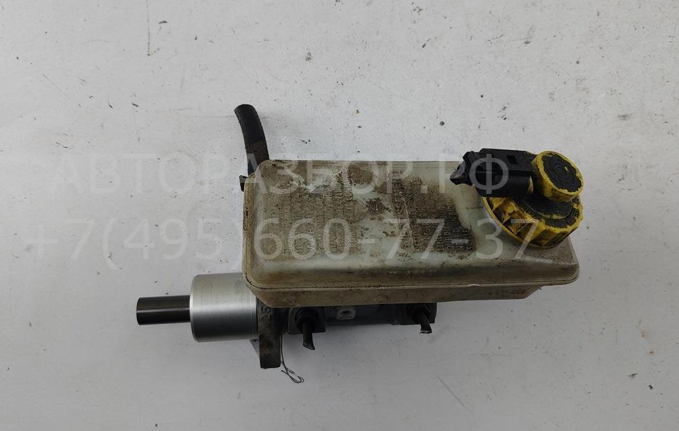 Цилиндр тормозной главный