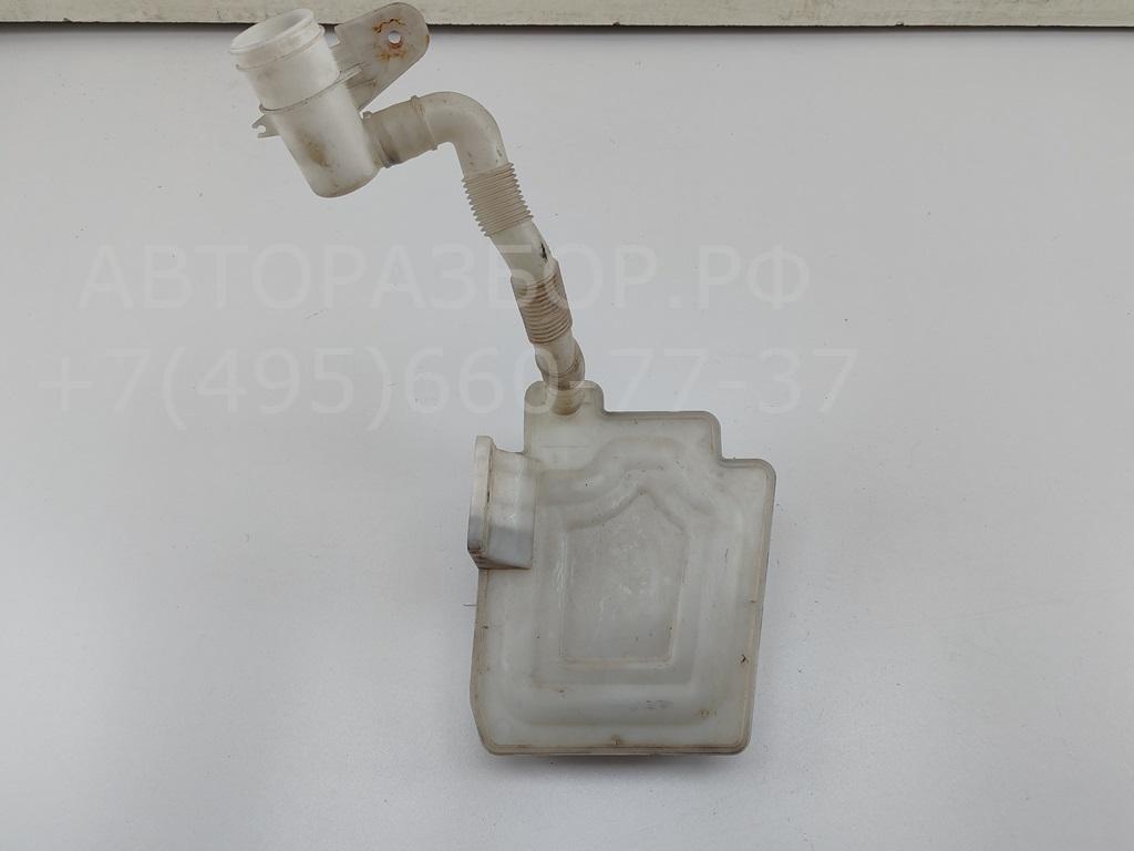 Бачок омывателя лобового стекла