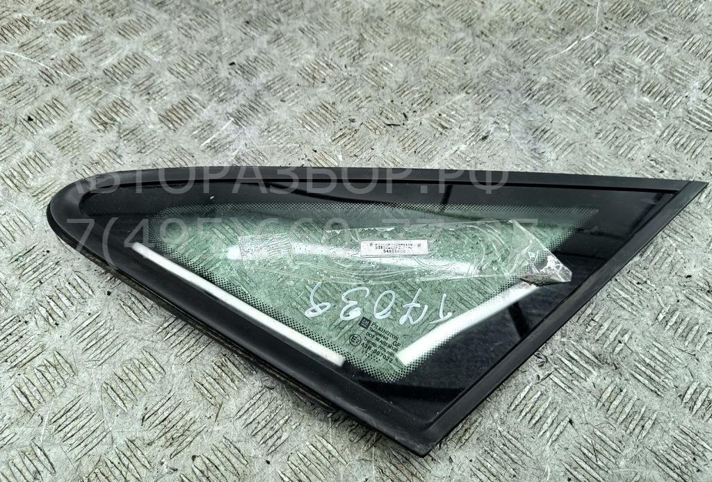 Стекло кузовное глухое левое