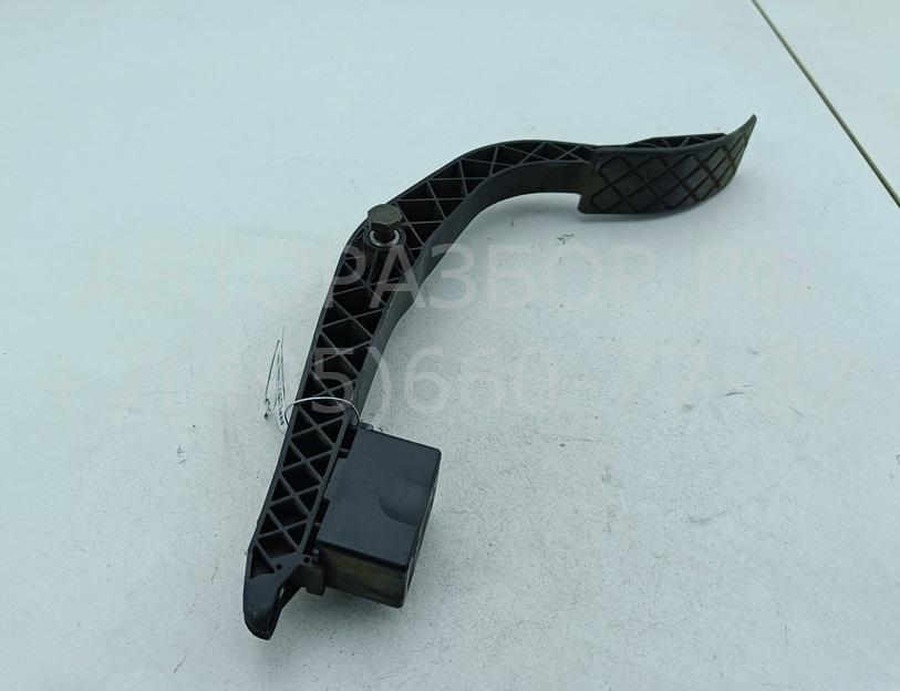 Педаль газа