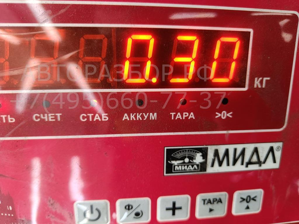 Поводок стеклоочистителя передний левый