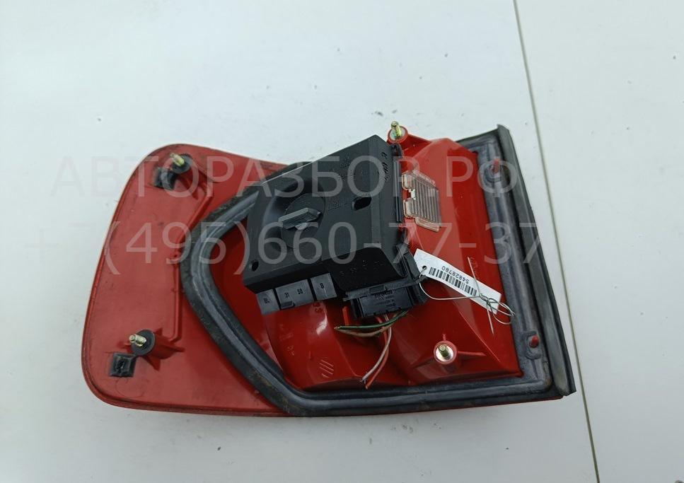 Фонарь задний правый