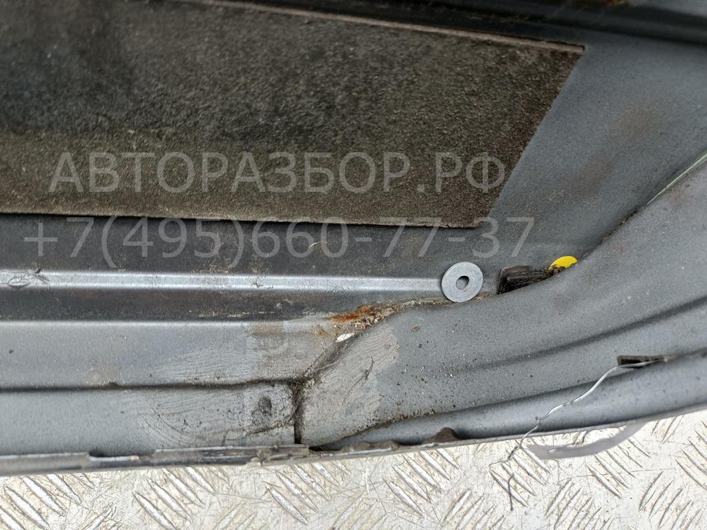 Дверь задняя правая