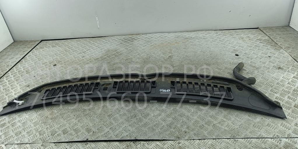 Решетка стеклоочистителей (Жабо)