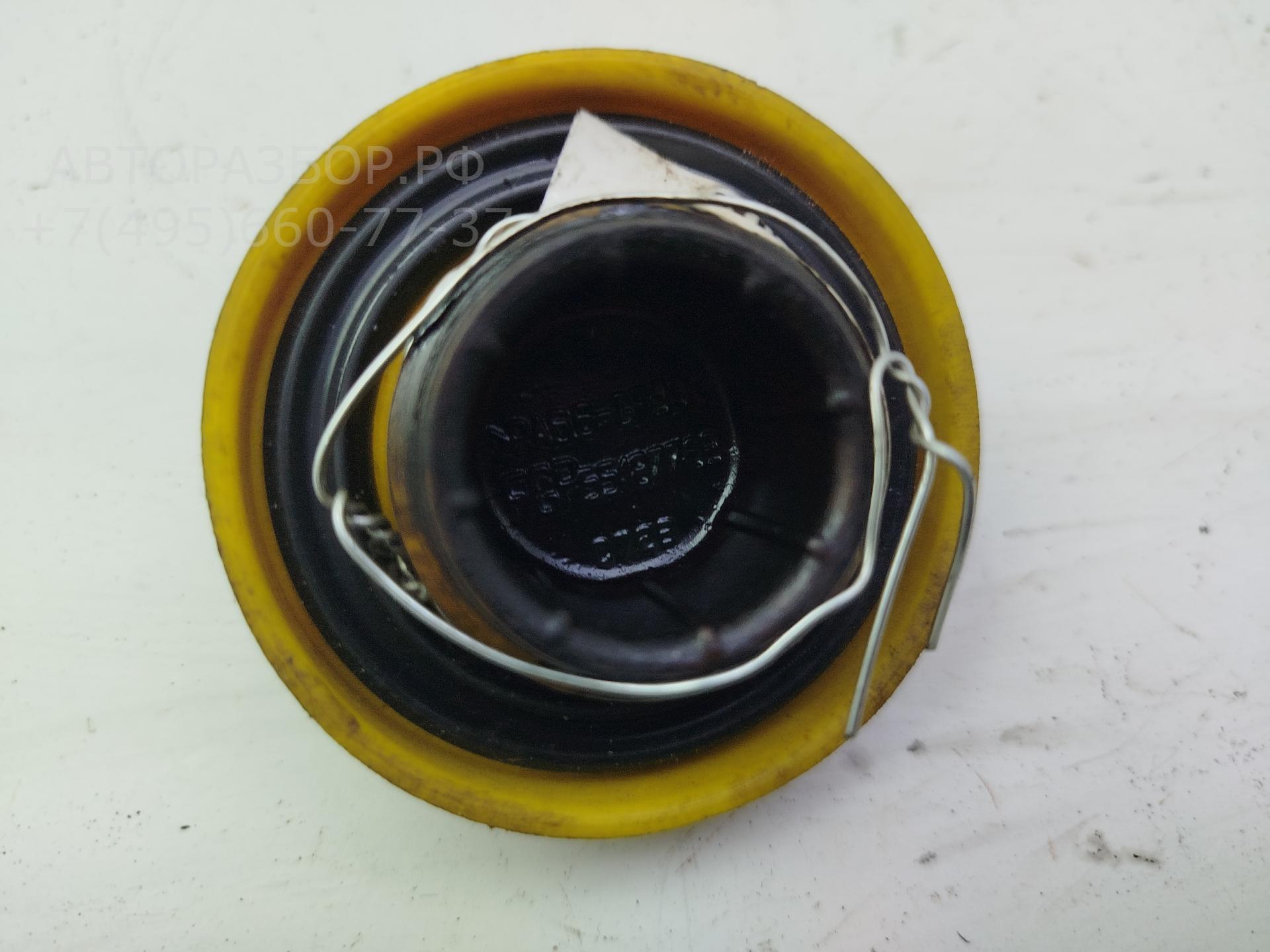 Крышка маслозаливной горловины