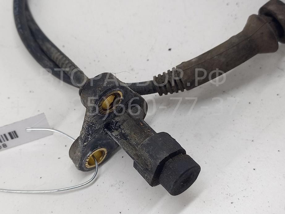 Датчик ABS передний